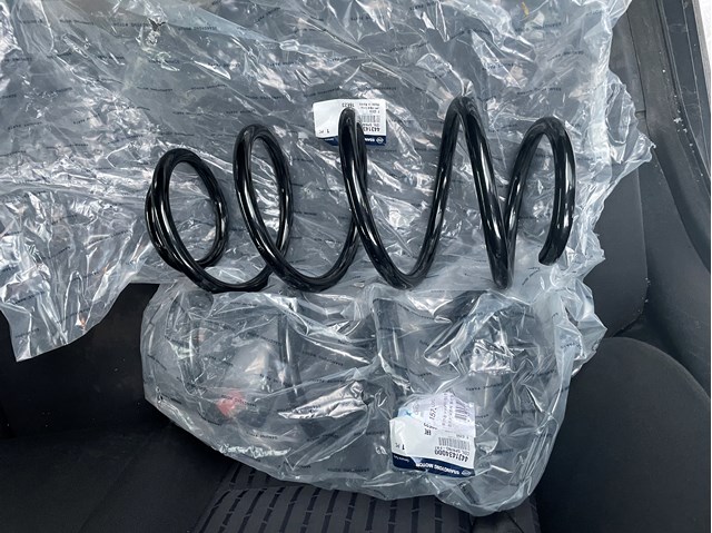  Mola dianteira SsangYong Actyon SUV (2011 - 2026) 