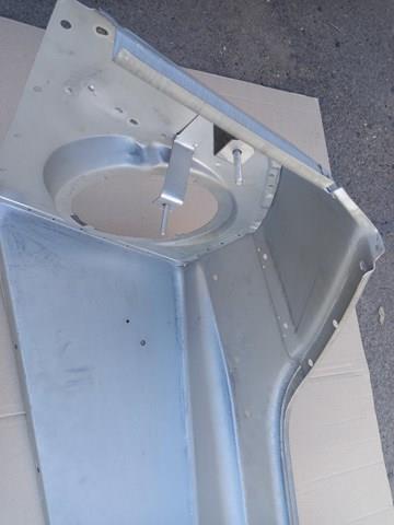 Переднее левое крыло на Mercedes G I W463