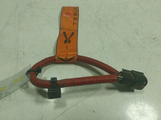 101558500A Tesla 
