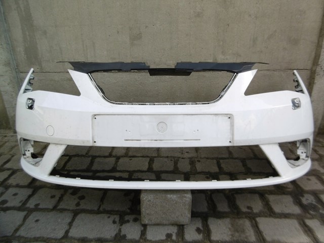 Бампер передний VAG 6J0807221
