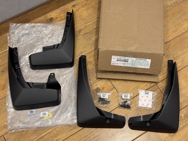 PK38978J00TP Toyota 
