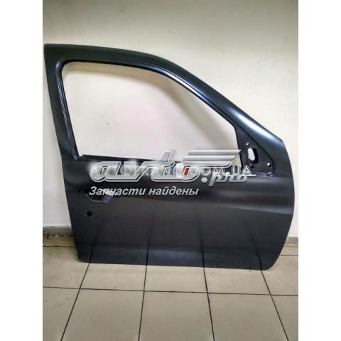  Дверь передняя правая Renault Clio 
