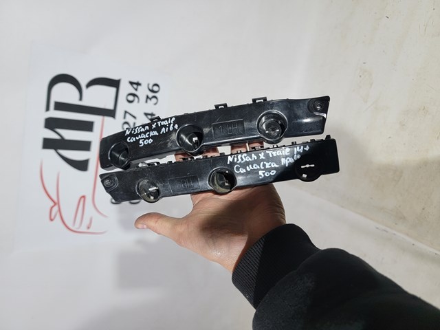 Кронштейн бампера переднего правый 622224CL0A Nissan/Infiniti