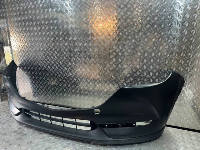 Бампер передний Mazda KL2F500319U