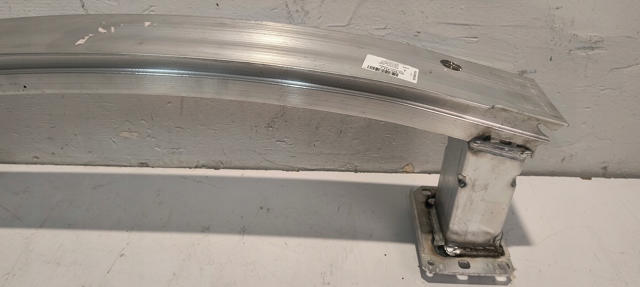 Шина бампера переднего Porsche 9J1805241C цена, от 504.24 USD
