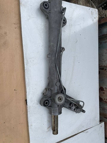 A9064601300 MERCEDES Cremallera de dirección original y equivalente