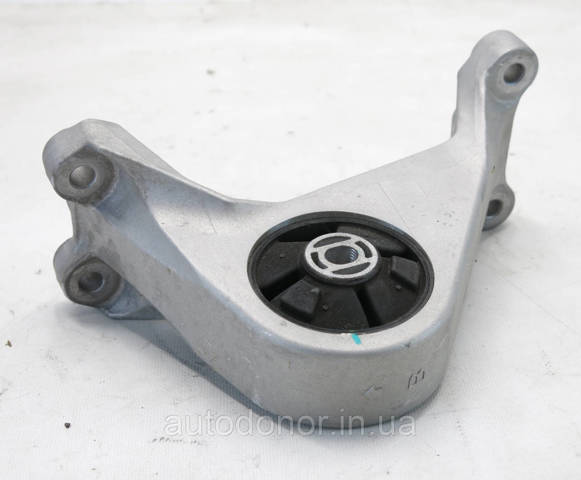 113205MP0A Nissan/Infiniti Задняя подушка двигателя