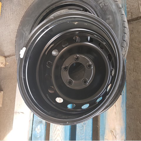 Колеса Renault (RVI) 403008904R цена, от 128.82 USD