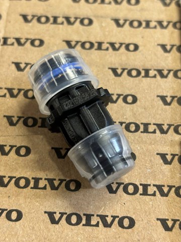 992308 Volvo 
