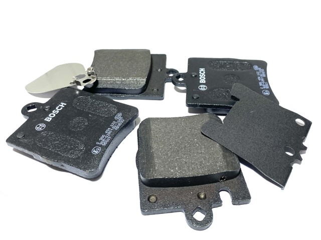 Задние тормозные колодки 986494022 Bosch