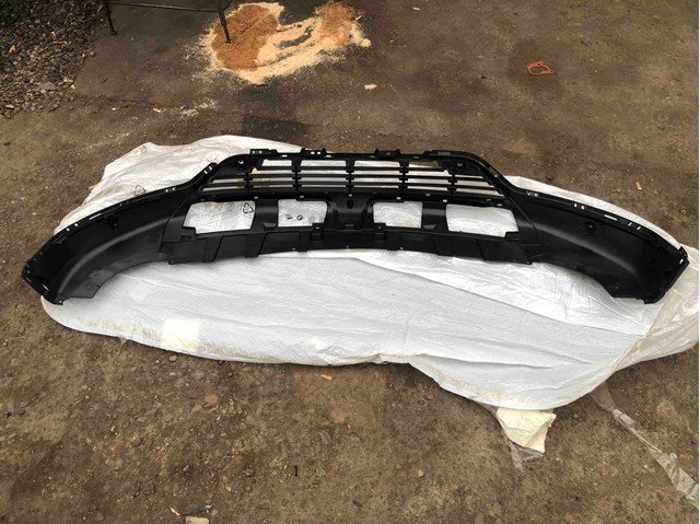 Бампер передний, нижняя часть Renault (RVI) 620263390R