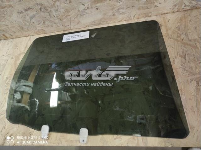 Стекло двери задней правой 5736A324 Mitsubishi