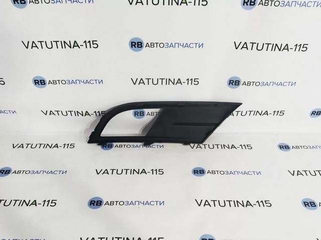 FP7435911 FPS Заглушка противотуманок, левая