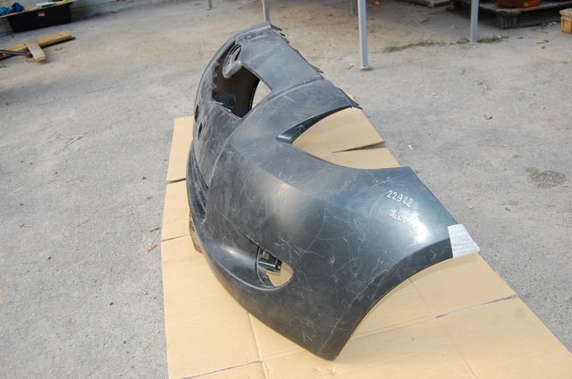 Передний бампер 5211952922 Toyota