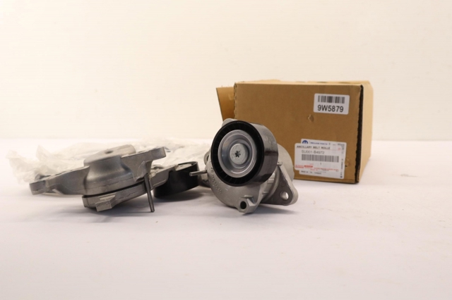 SU001B4972 Toyota 