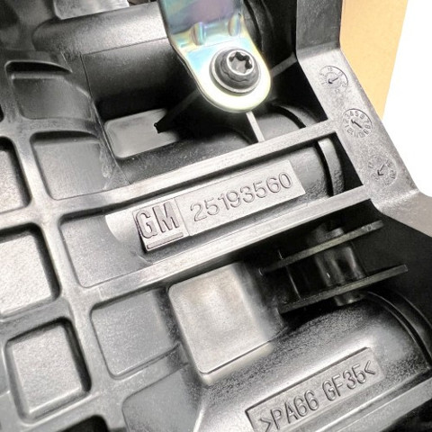 Впускной коллектор General Motors 4801943