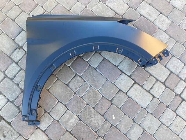 Правое крыло Polcar 40X102