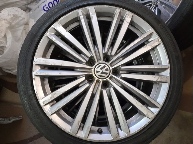 Диски VAG 561601025J цена, от 112.99 USD