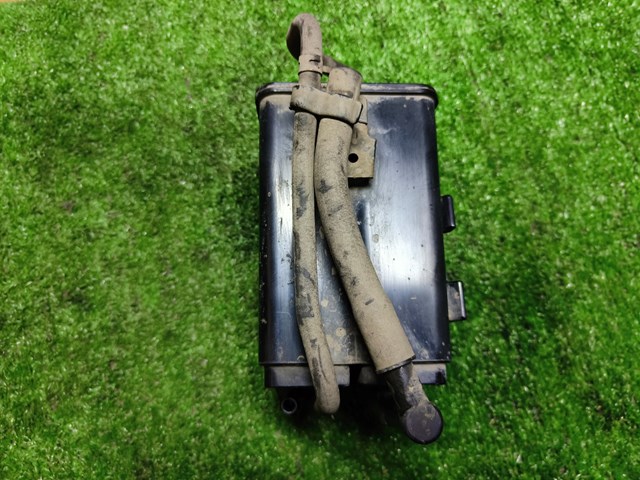  Adsorvedor dos vapores de combustível Mitsubishi Grandis monovolume (NAW) (2004 - 2010) 