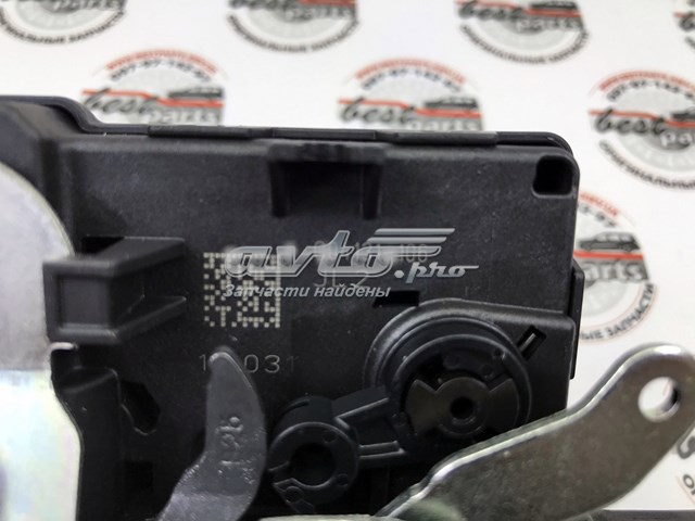 LR088571 Land Rover Замок стекла задней третей-пятой двери