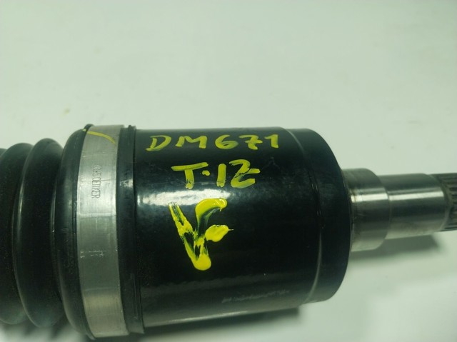 LR158156 Land Rover Полуось задняя левая