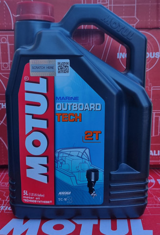 Моторное масло Motul (851751)