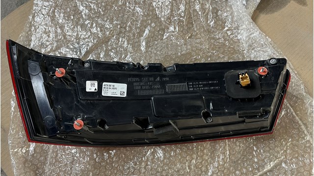  VAG 4M0945094 цена, от 126.69 USD
