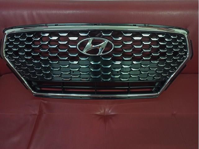 Решетка радиатора 86351G4010 Hyundai/Kia