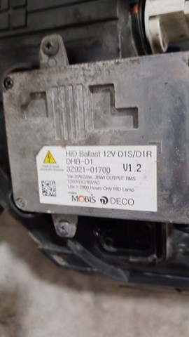 Правая фара 921023ZXXX Hyundai/Kia