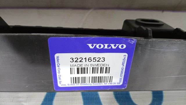  Volvo 32216523