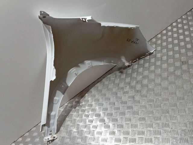 Крыло переднее левое Ford 2405126 цена, от 149.72 USD