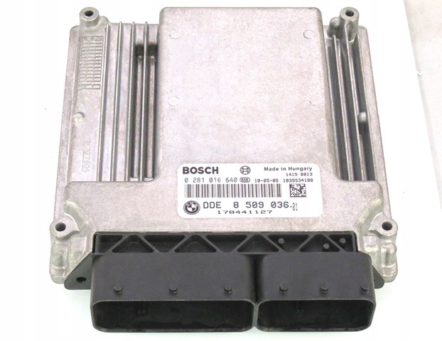 0281016640 BMW Мозги двигателя