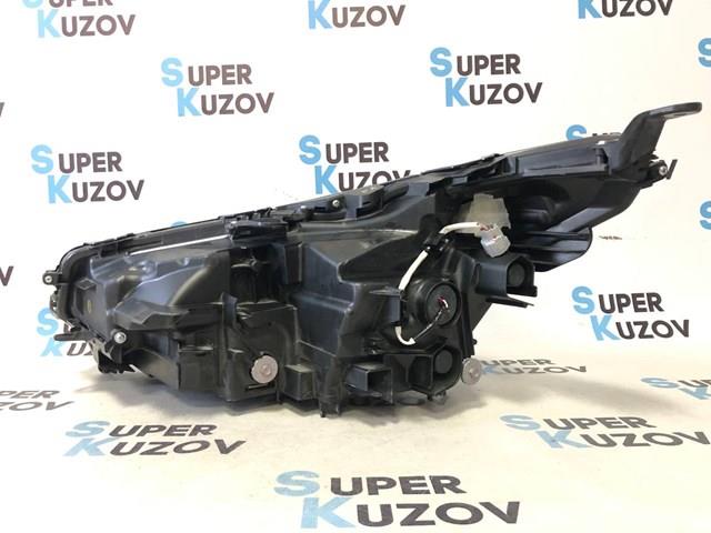 Правая фара 8114578200 Toyota