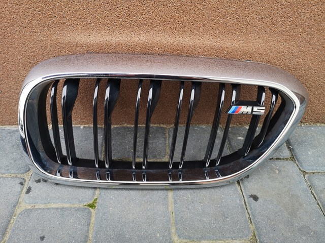 8063173 BMW Решетка радиатора левая