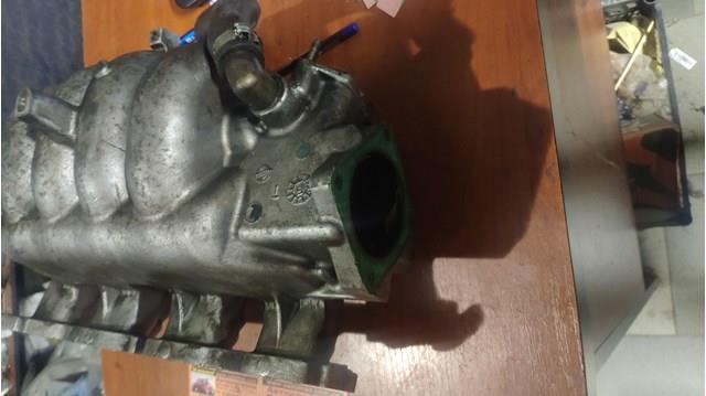 Купить Впускной коллектор Вольво В40  VW