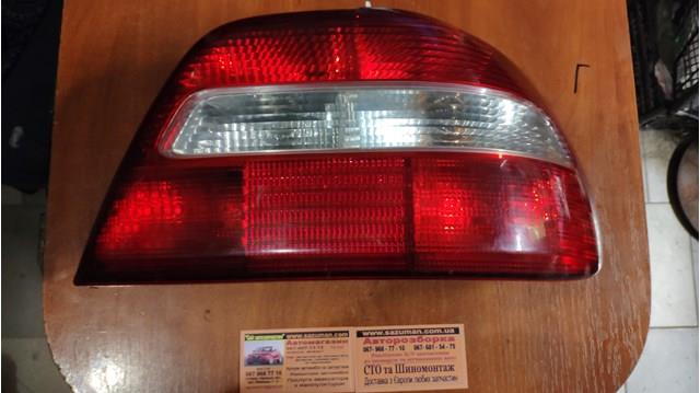 Фонари задние на Volvo S40 I VS
