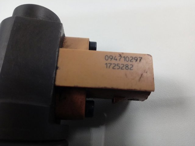 1725282 DAF 