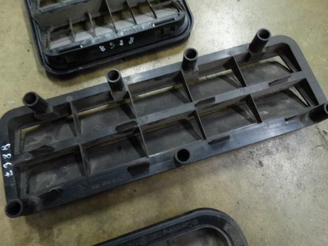 64221946028 BMW 
