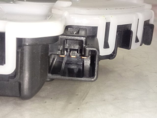  DM0P62310 Mazda
