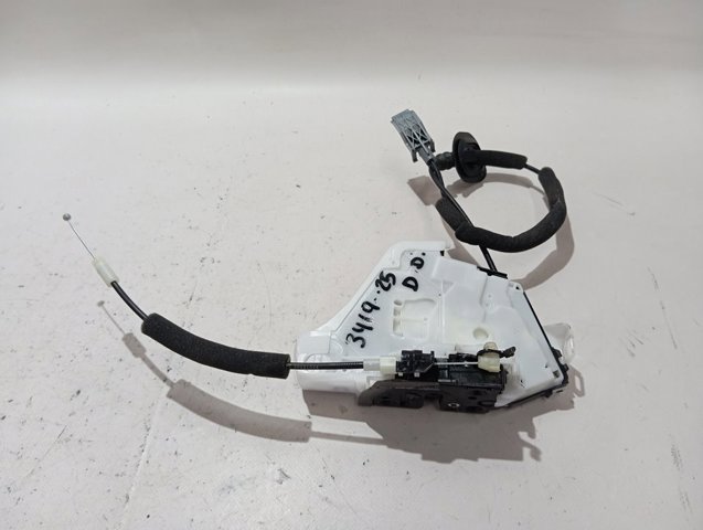 Замок передней пассажирской двери Renault (RVI) 805029736R