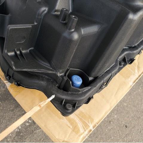8114560Q50 Toyota Фара передняя правая