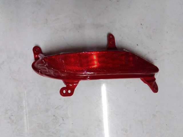 Правый катафот заднего бампера 924062W200 Hyundai/Kia