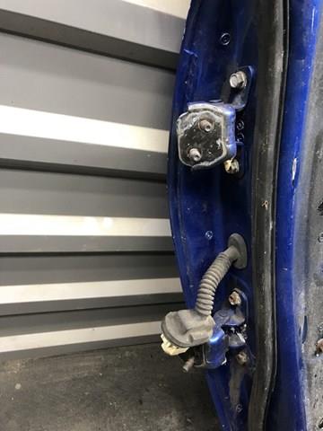 Задняя левая дверь Мазда РХ-8 