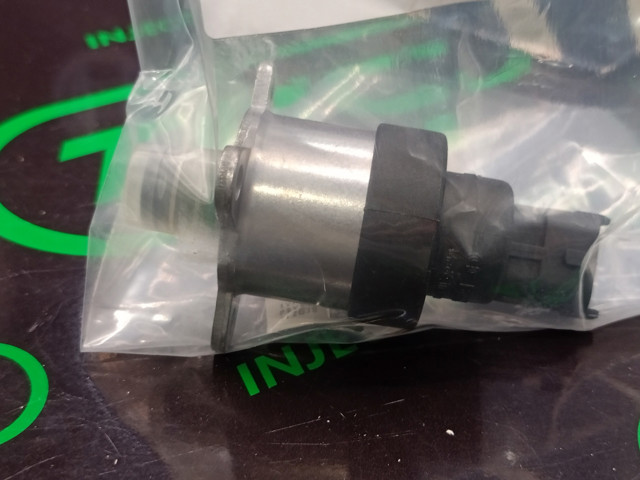 0928400844 Bosch Редукционный клапан ТНВД