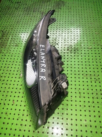 921022H020 Hyundai/Kia Фара передняя правая