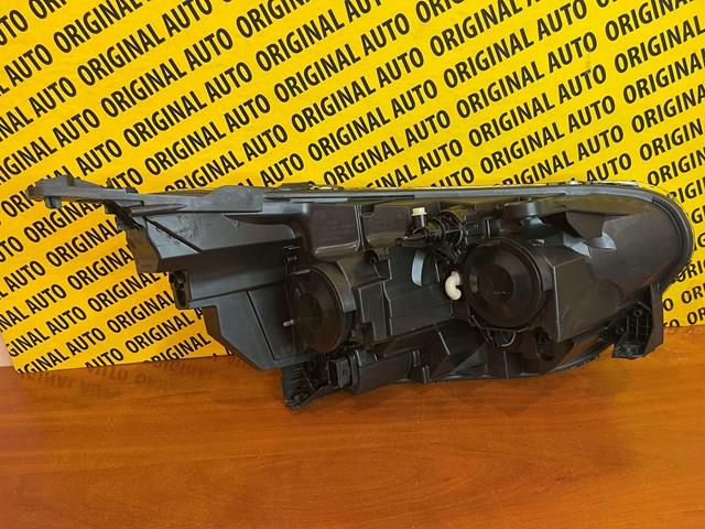 Левая фара 260600331R Renault (RVI)