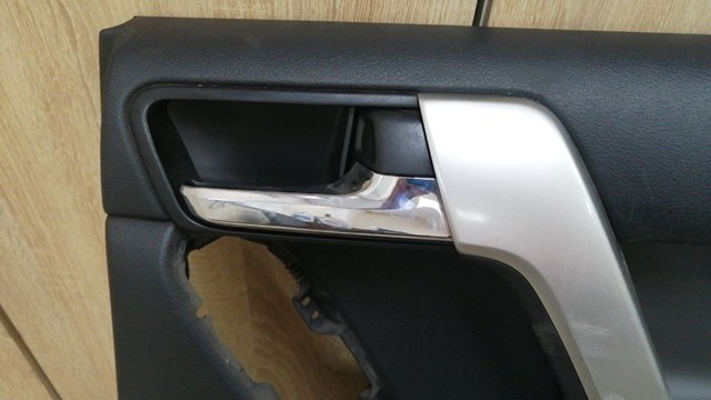 Manecilla de puerta, equipamiento habitáculo, trasera derecha 6760560050C0 TOYOTA