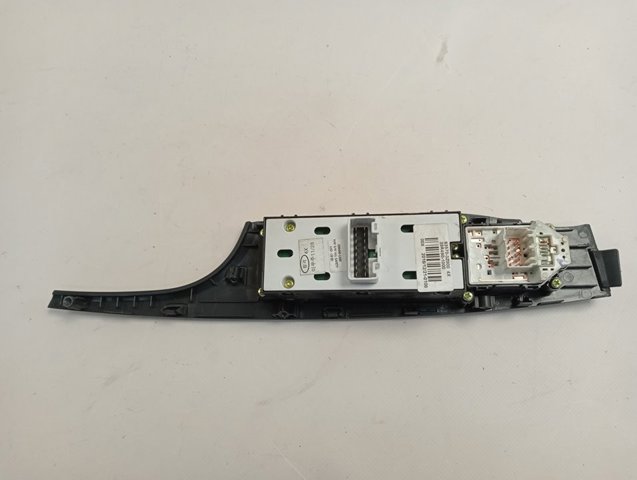935703Z000 Hyundai/Kia 