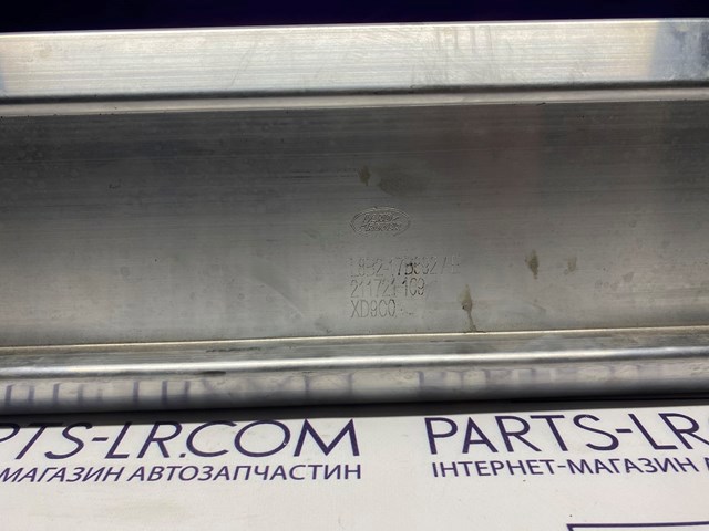 Купить LR134460 Land Rover 