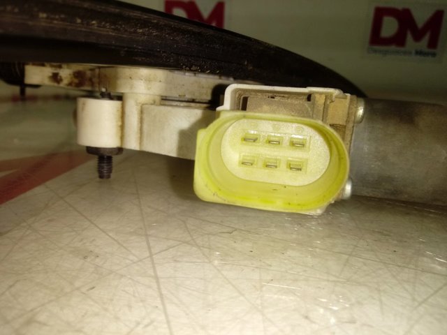 7060265 BMW 
